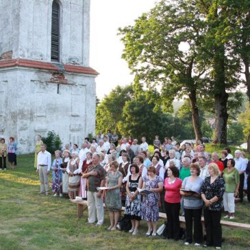 Septintasis Kražių festivalis su VU bibliotekos rankraščių paroda, skirta Maironio 150 metų jubiliejui paminėti