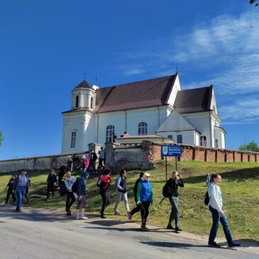 Tarptautinei muziejų dienai, surengtas pėsčiųjų žygis po Kražių seniūnijos apylinkes