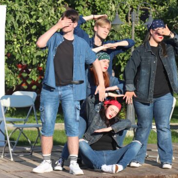 Kražiuose vyko klojimų teatrų festivalis „Lietuviškieji vakarai“